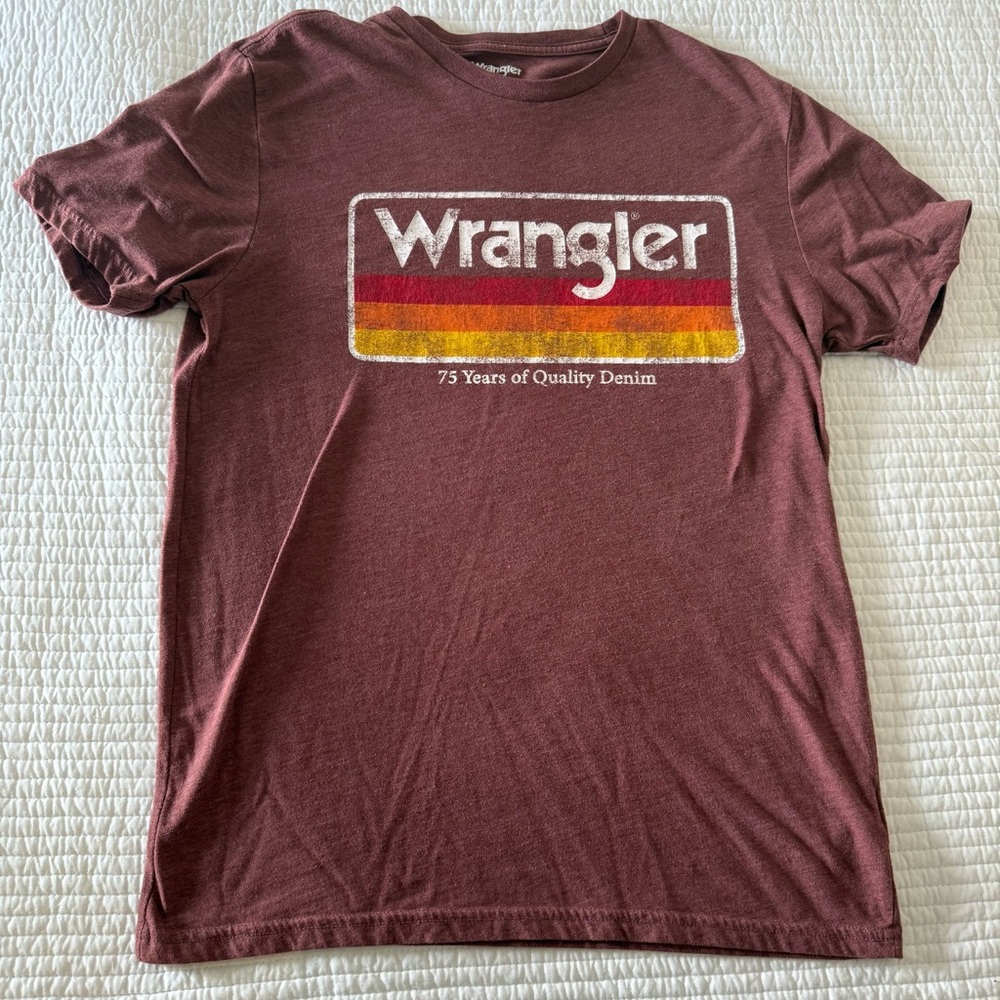 Wrangler Men's Maroon T-Shirt